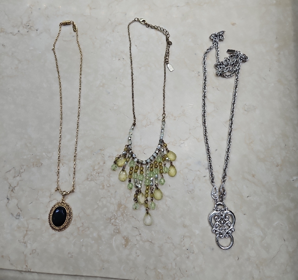 1928 Necklace And lanyard Lot